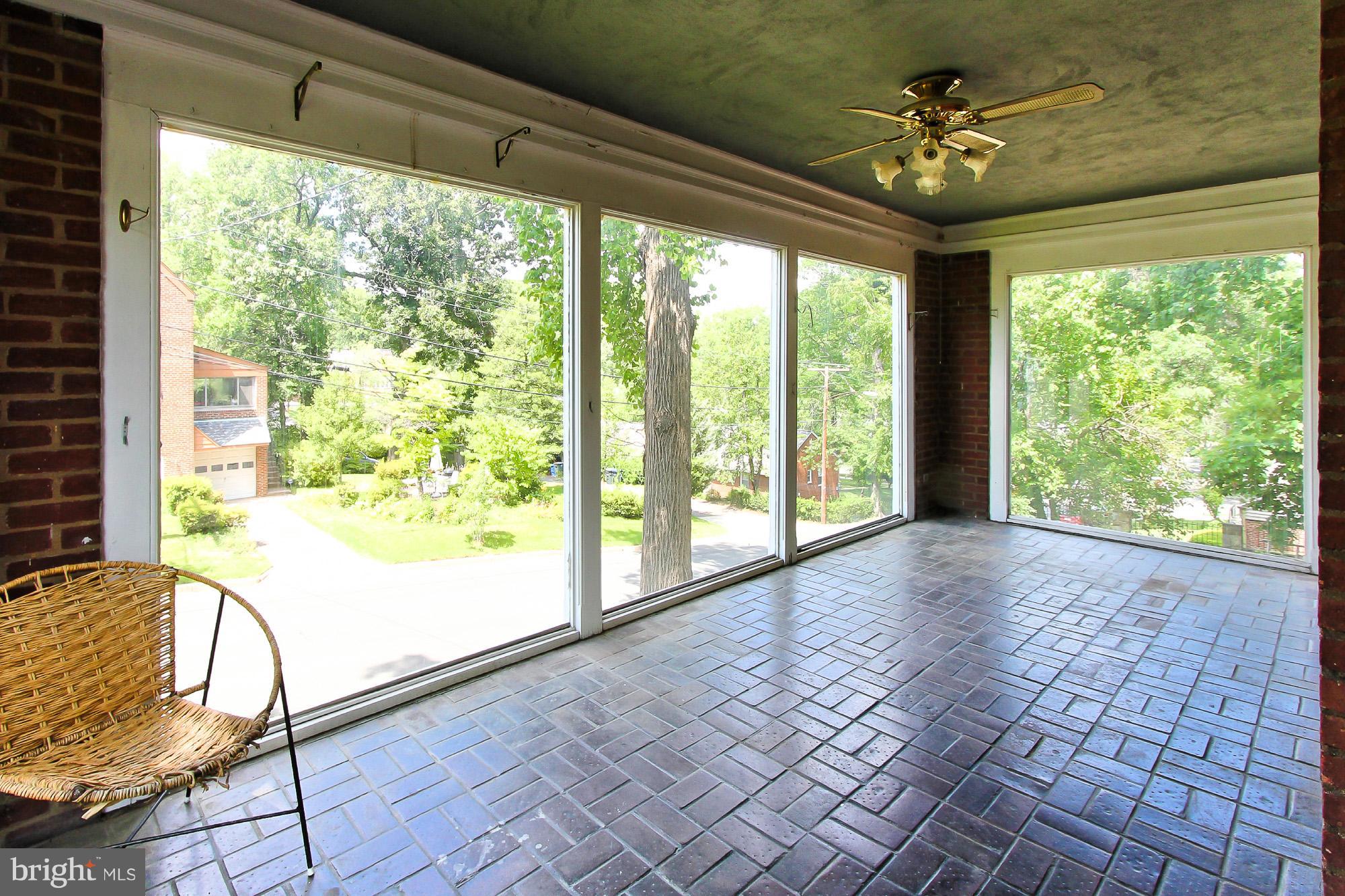 2500 34th Street Southeast Washington, DC 20020 - Photo 6 of 30 Gorgeous and airy sun room