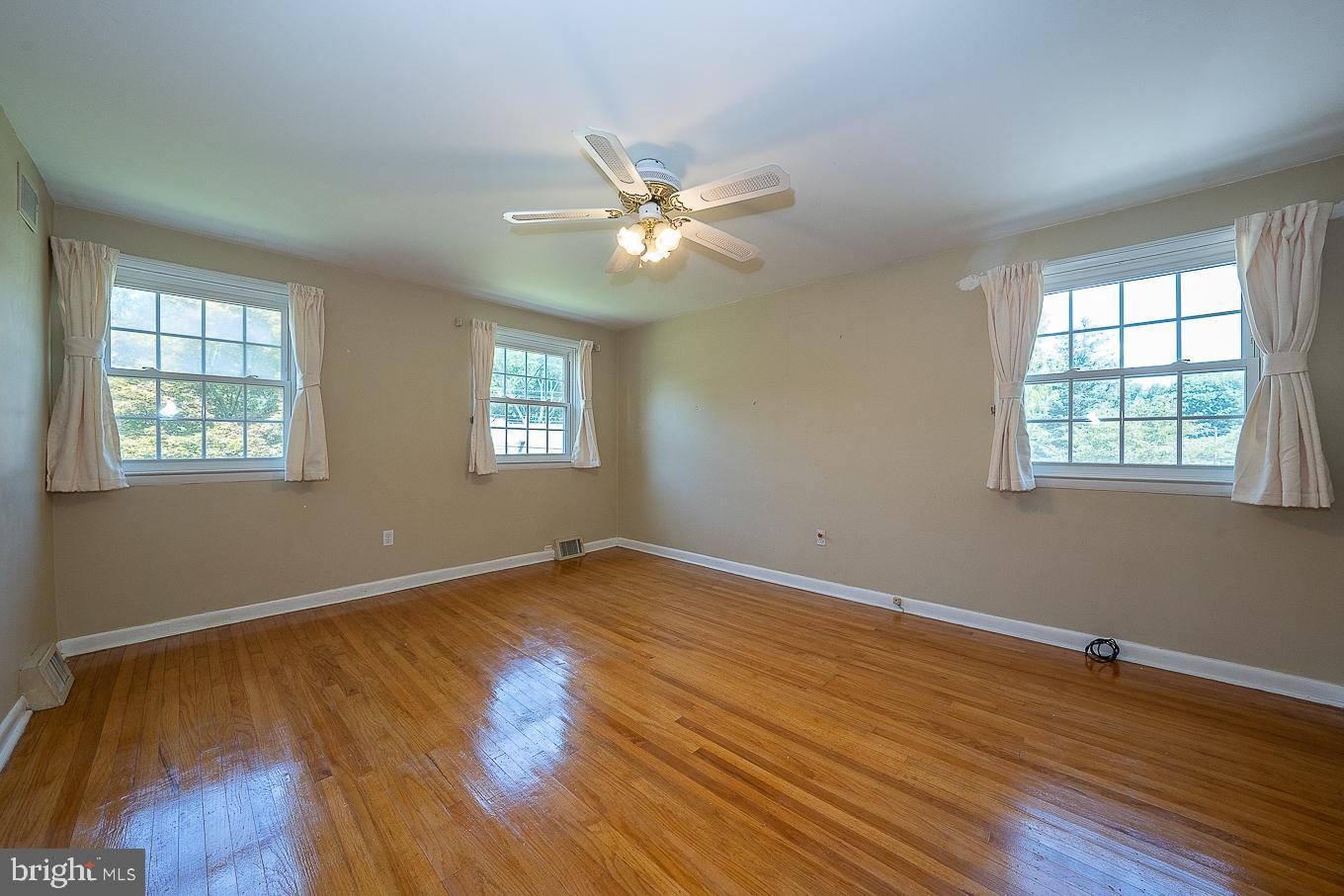 1395 Varnum Drive Wayne, PA 19087 - Photo 12 of 26