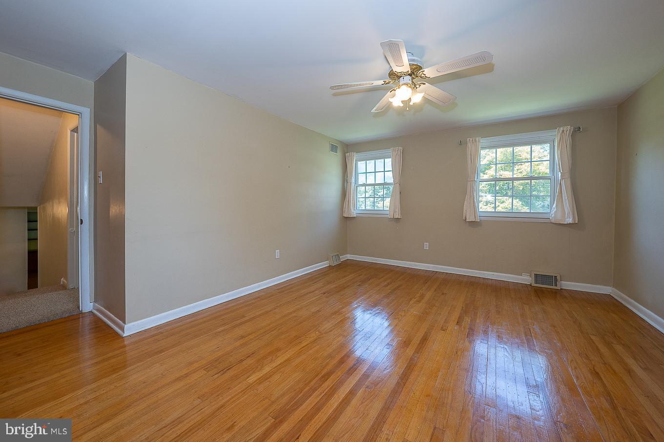 1395 Varnum Drive Wayne, PA 19087 - Photo 13 of 26