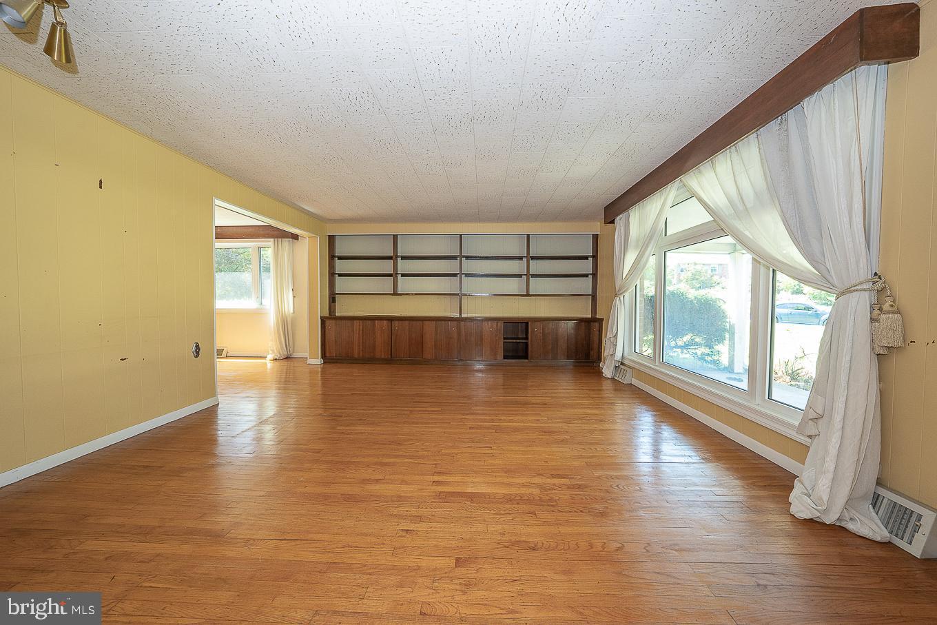 1395 Varnum Drive Wayne, PA 19087 - Photo 4 of 26