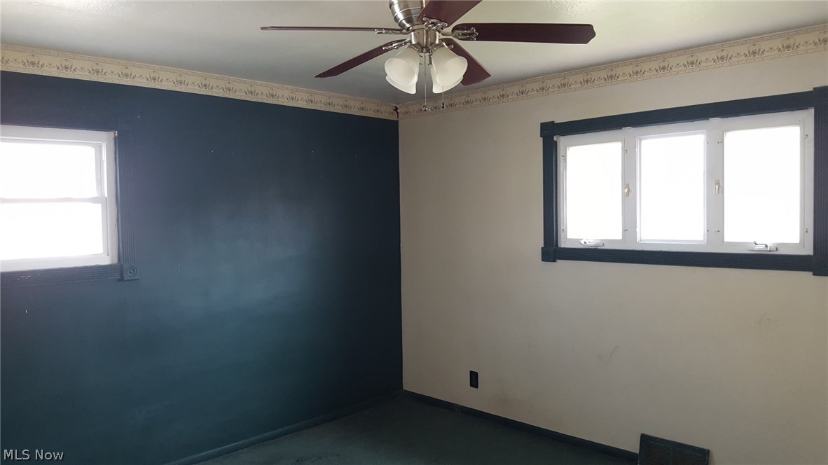 30011 Warren Road Wickliffe, OH 44092 - Photo 15 of 35 Gallery Image 15