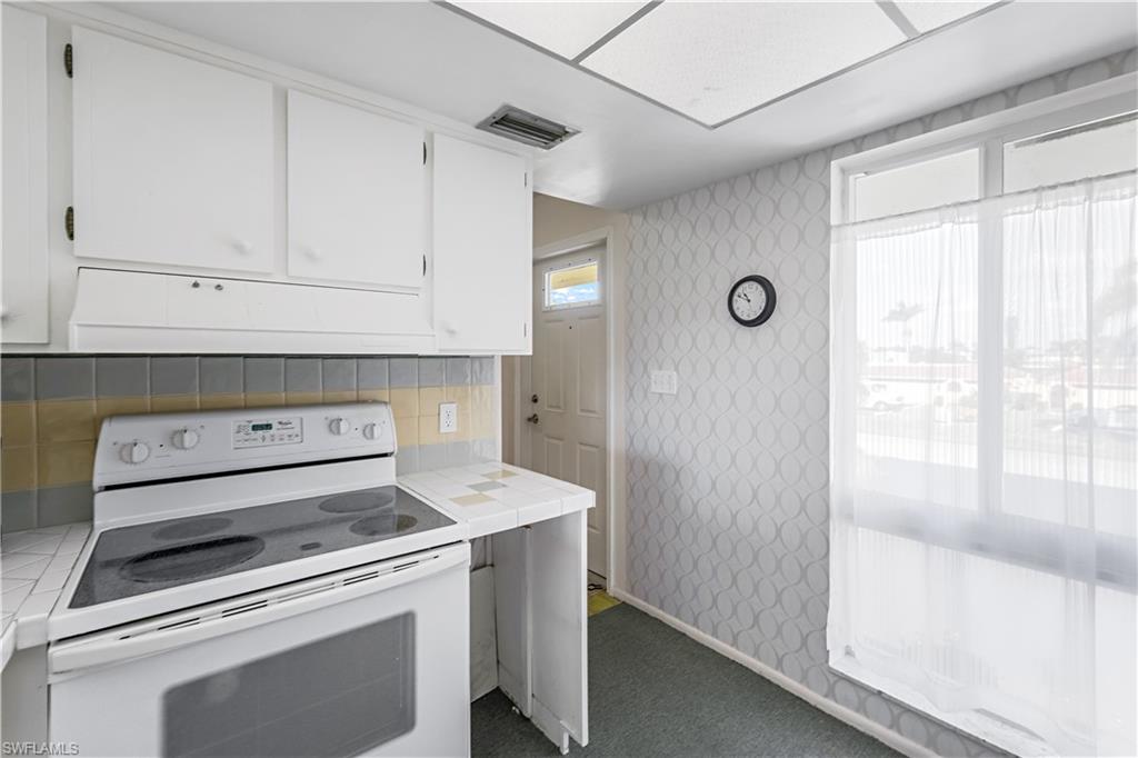 114 Teryl Road, Unit 24 Naples, FL 34112 - Photo 10 of 17 Gallery Image 10