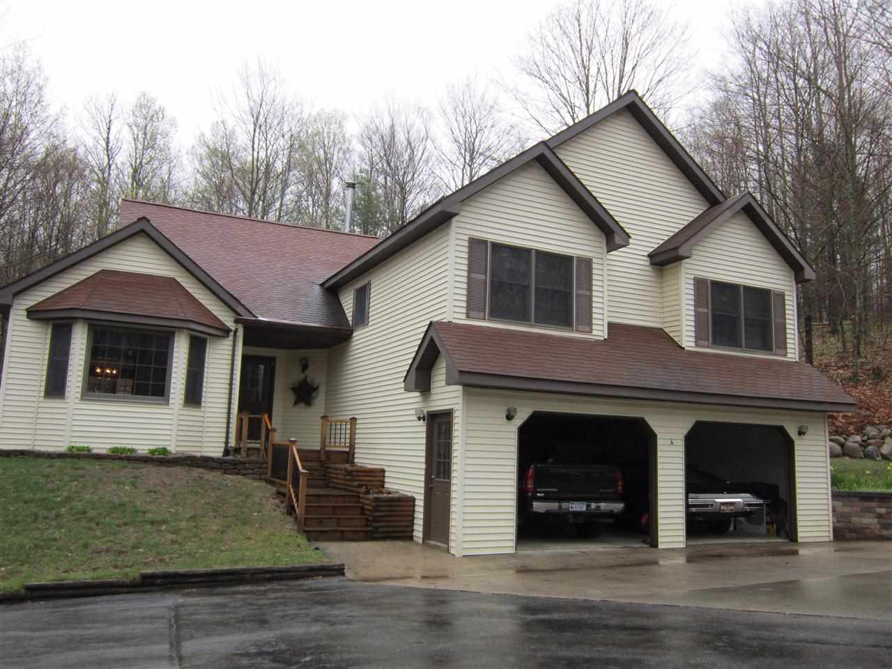 9150 East Grandview Road Traverse City, MI 49684 - Photo 40 of 47 1791443-39.JPG