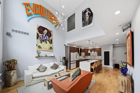 $849,000 | 237 West Thompson Street, Philadelphia, PA 19122