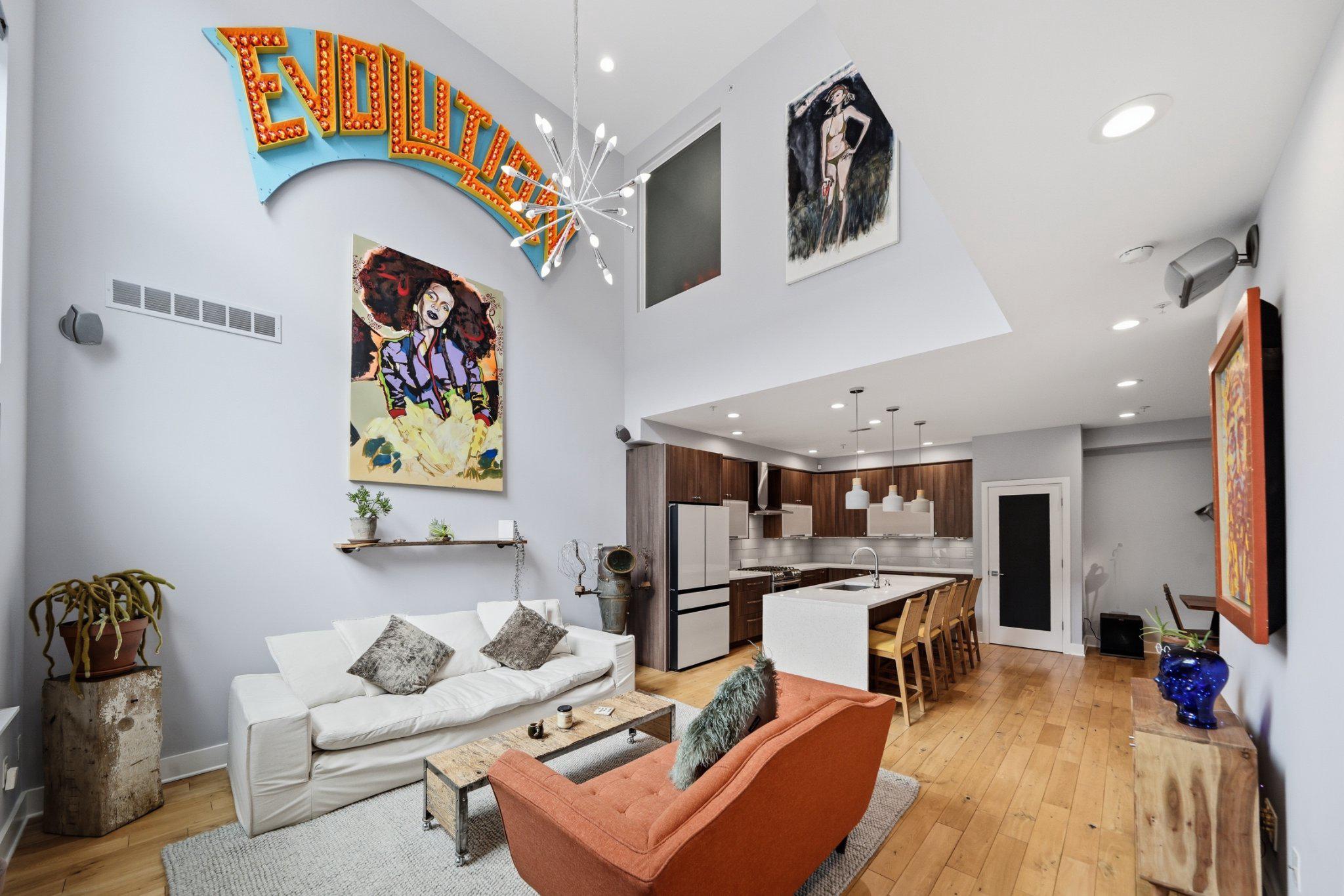237 West Thompson Street Philadelphia, PA 19122 - Photo 4 of 35 Chic urban loft feel with artistic flair.