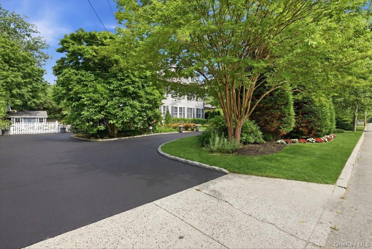 39 Little East Neck Road South Babylon, NY 11702 - Photo 44 of 46