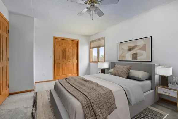 $549,900 | 1075 Lauderdale North, Onalaska, WI 54650