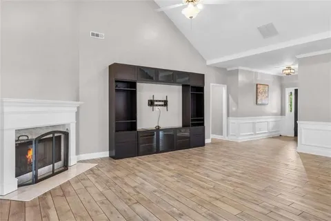 $500,000 | 122 Crescent Drive, Newnan, GA 30265