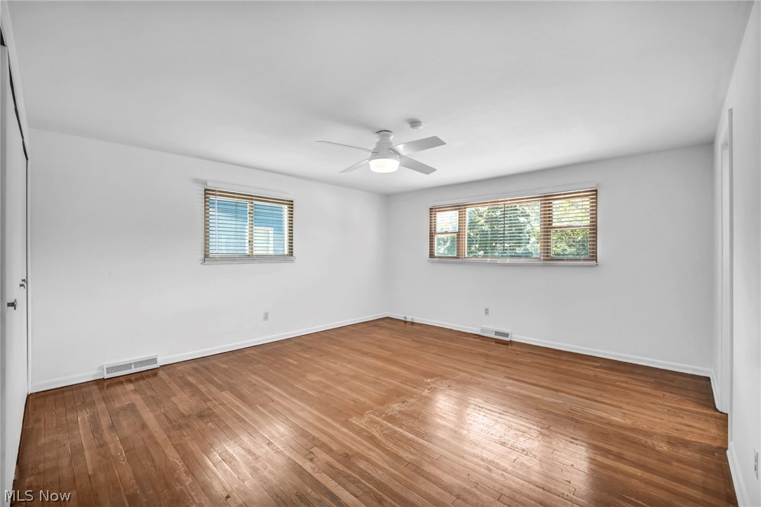 4915 Fairlawn Road Cleveland, OH 44124 - Photo 21 of 50
