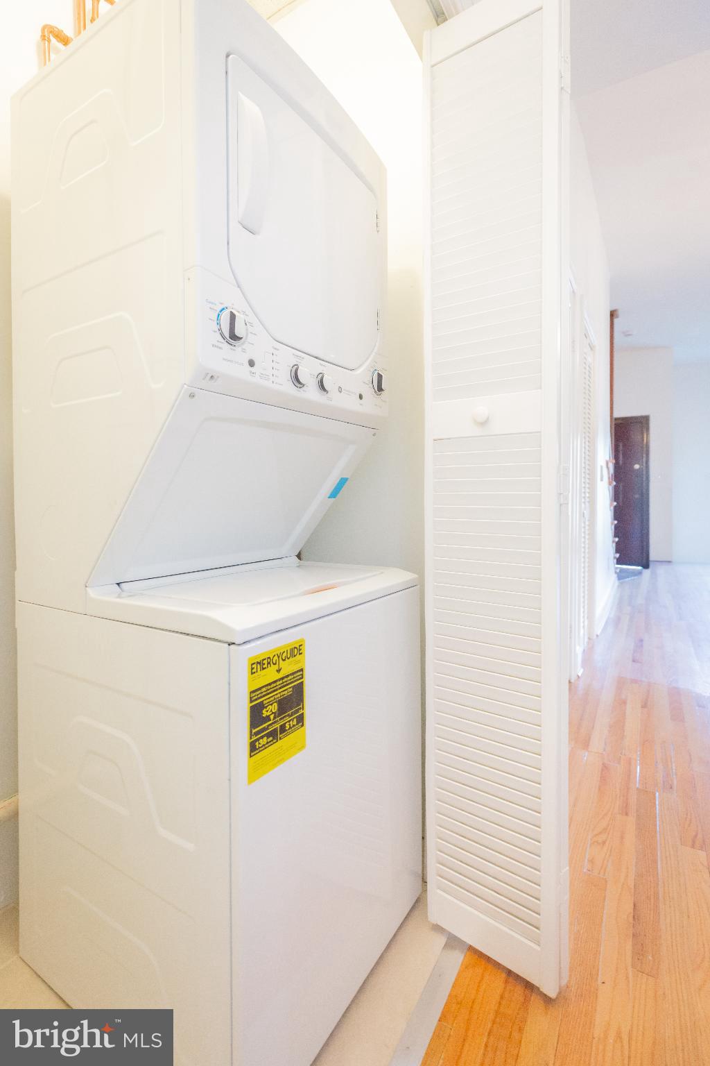 1814 15th Street Northwest, Unit A Washington, DC 20009 - Photo 6 of 15 a view of bathroom