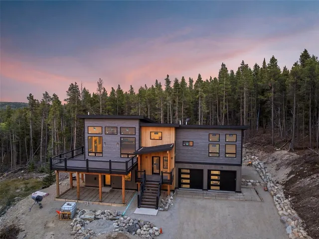 $1,585,000 | 136 Evenrude Road, Fairplay, CO 80440