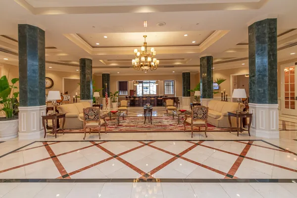 $3,700 | 16101 Emerald Estates Drive, Unit 146, Weston, FL 33331