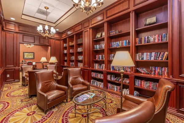 $3,700 | 16101 Emerald Estates Drive, Unit 146, Weston, FL 33331