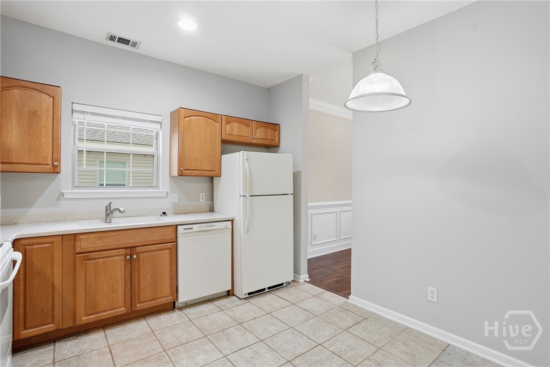 108 Coach House Square Pooler, GA 31322 - Photo 12 of 40