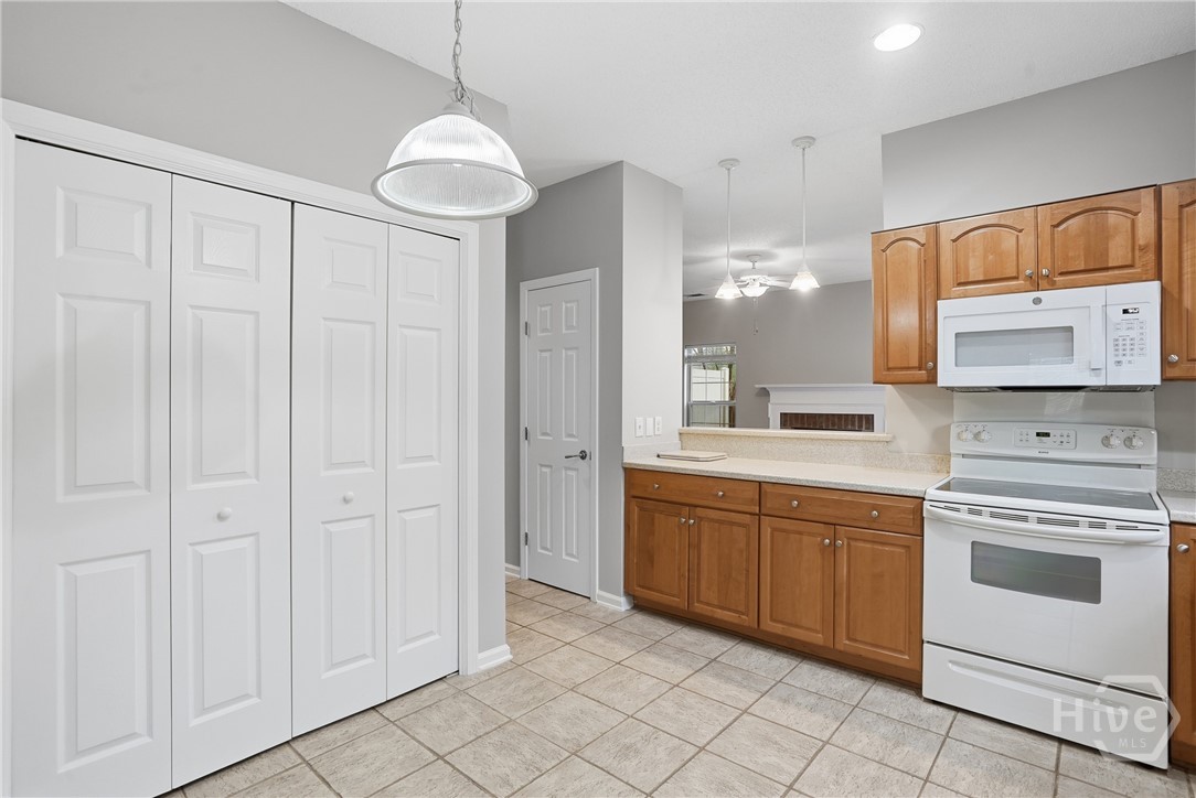 108 Coach House Square Pooler, GA 31322 - Photo 10 of 40