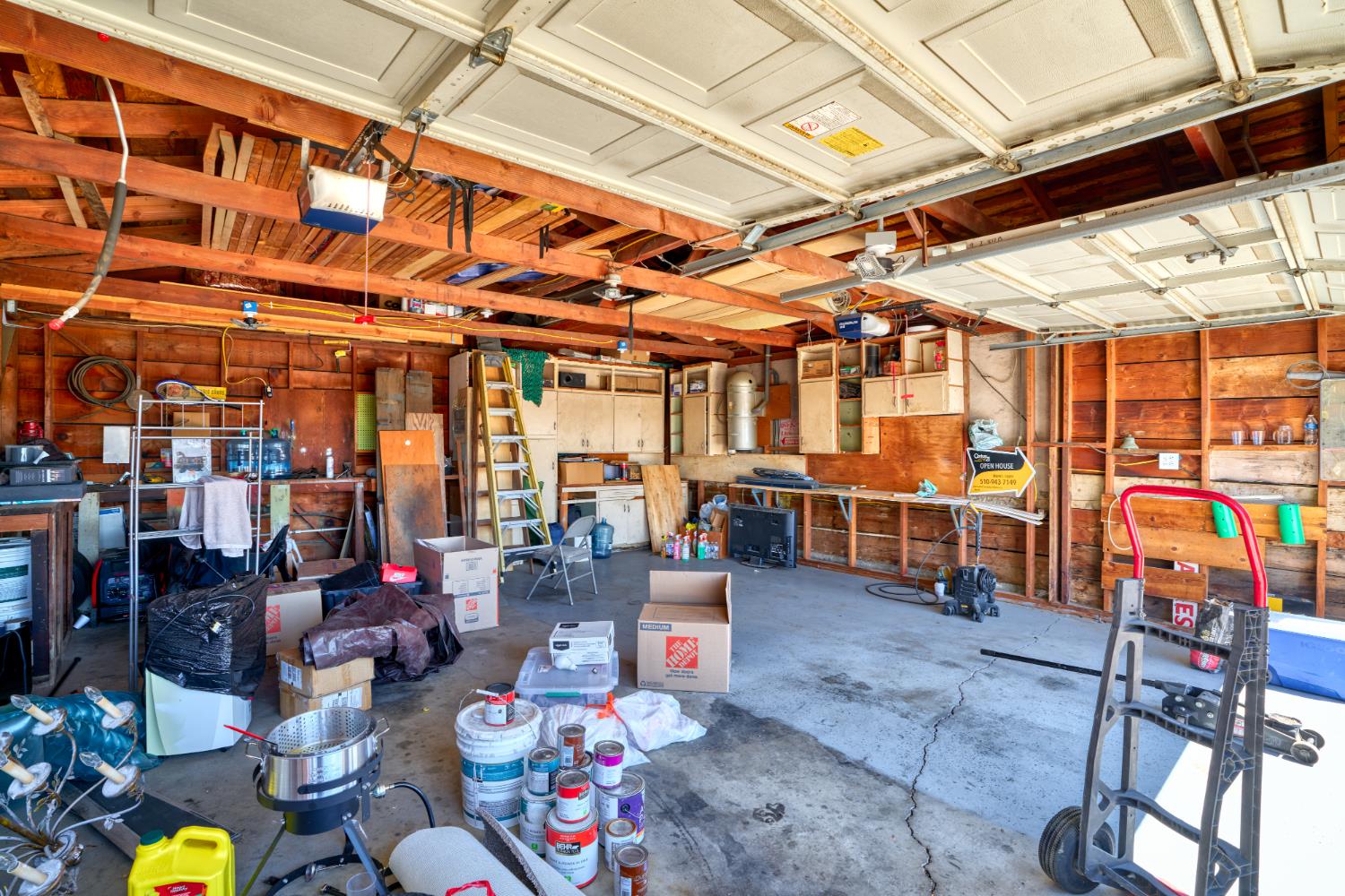 231 South Austin Road Manteca, CA 95336 - Photo 30 of 39 Extra large 2 car garage