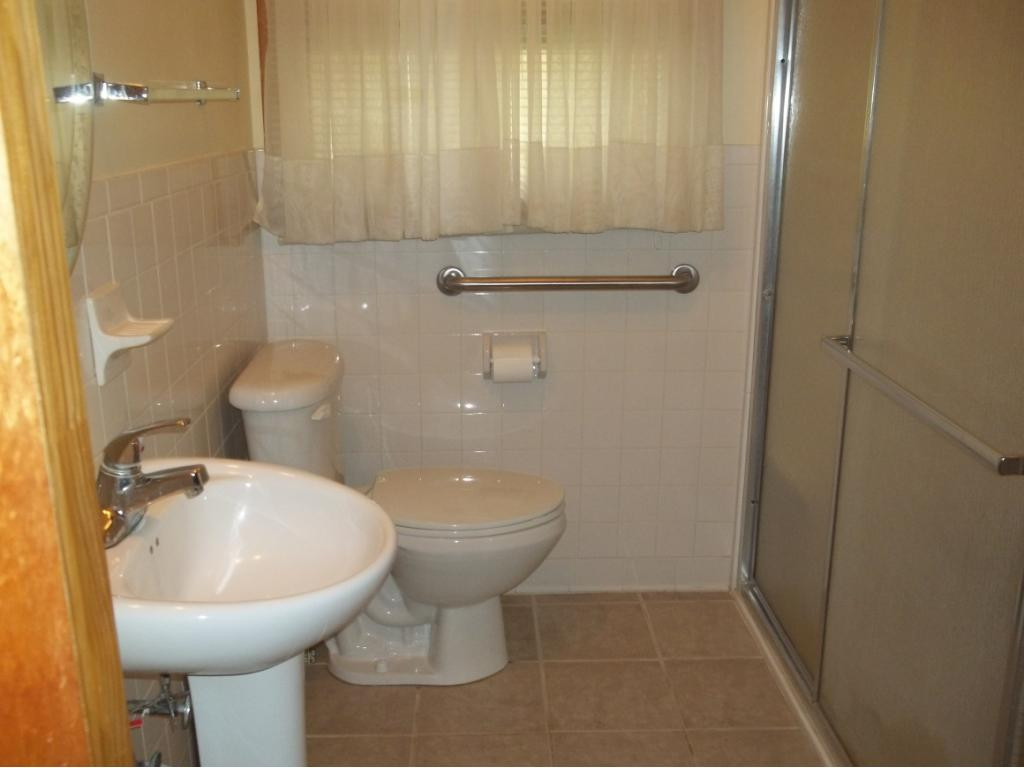 2108 Sharron Road Kingsport, TN 37660 - Photo 12 of 33 Photo 12