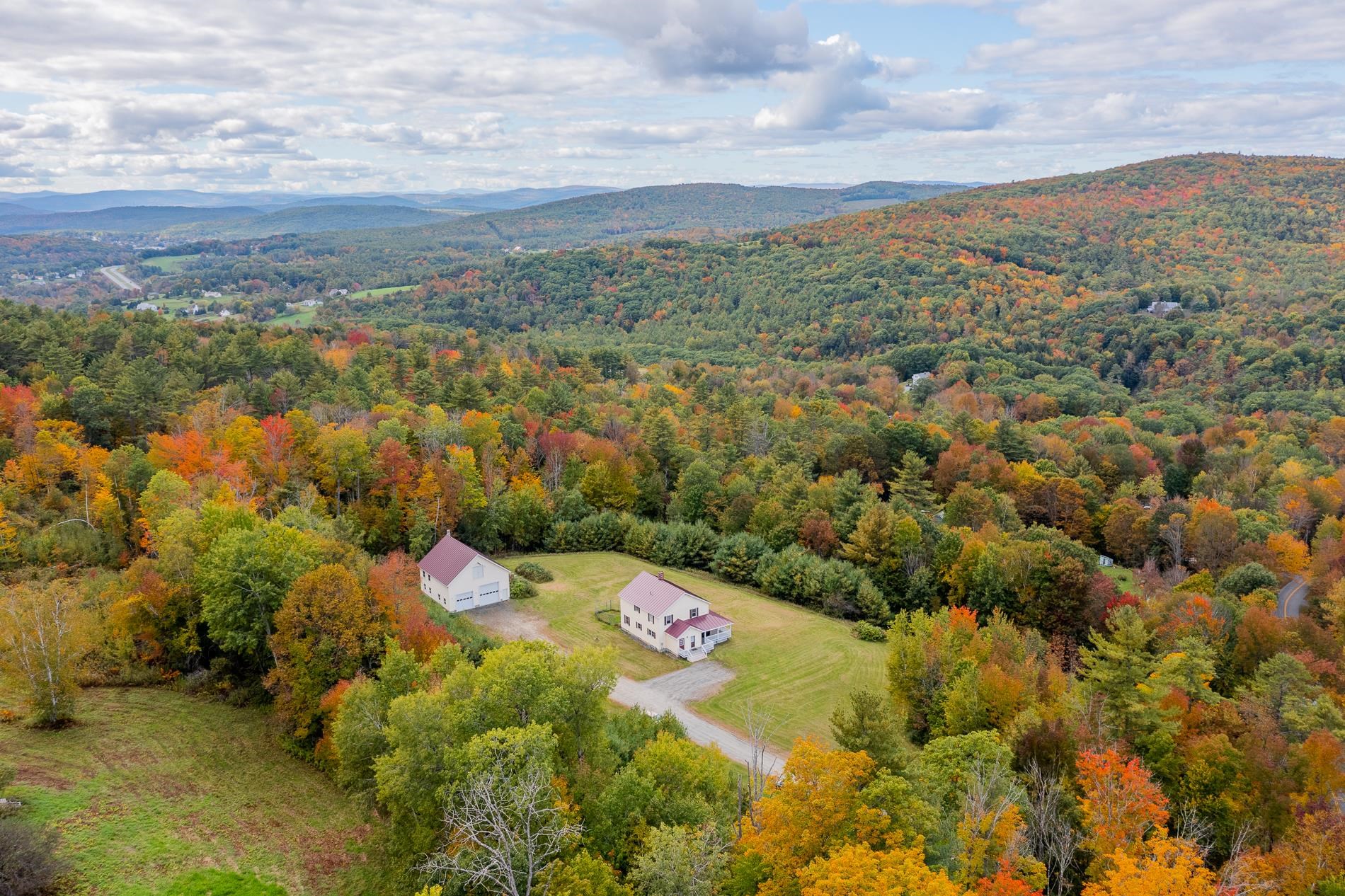 32 Eastman Hill Road Lebanon, NH 03766 - Photo 2 of 40 Gallery Image 2