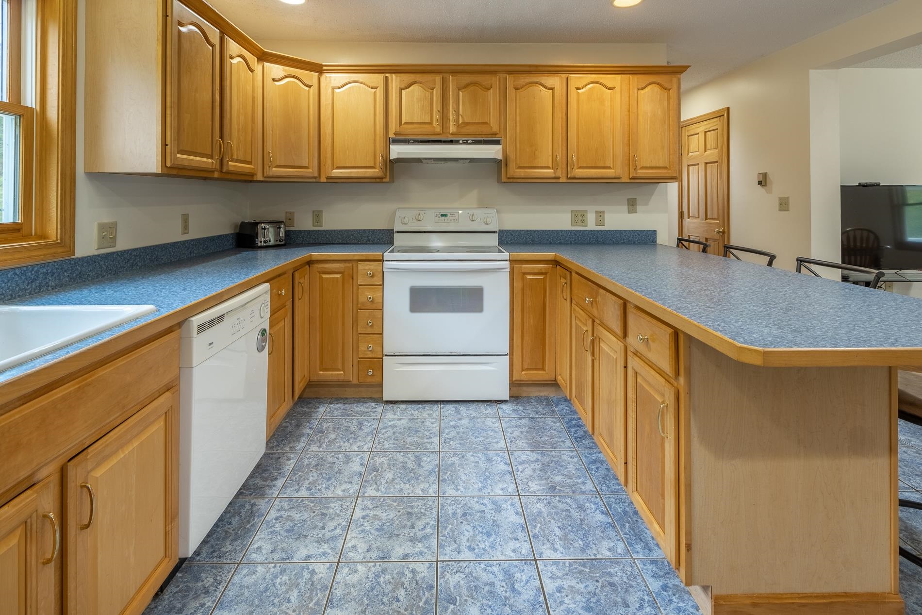 32 Eastman Hill Road Lebanon, NH 03766 - Photo 7 of 40 Gallery Image 7