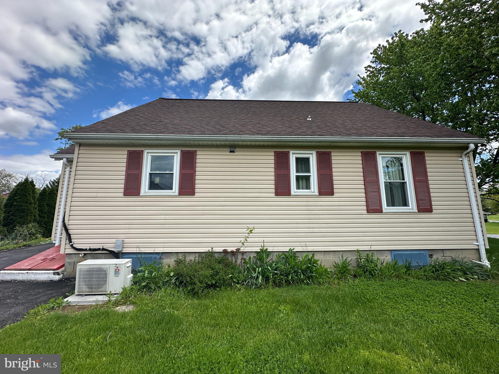 4415 Guitner Road Chambersburg, PA 17202 - Photo 6 of 66