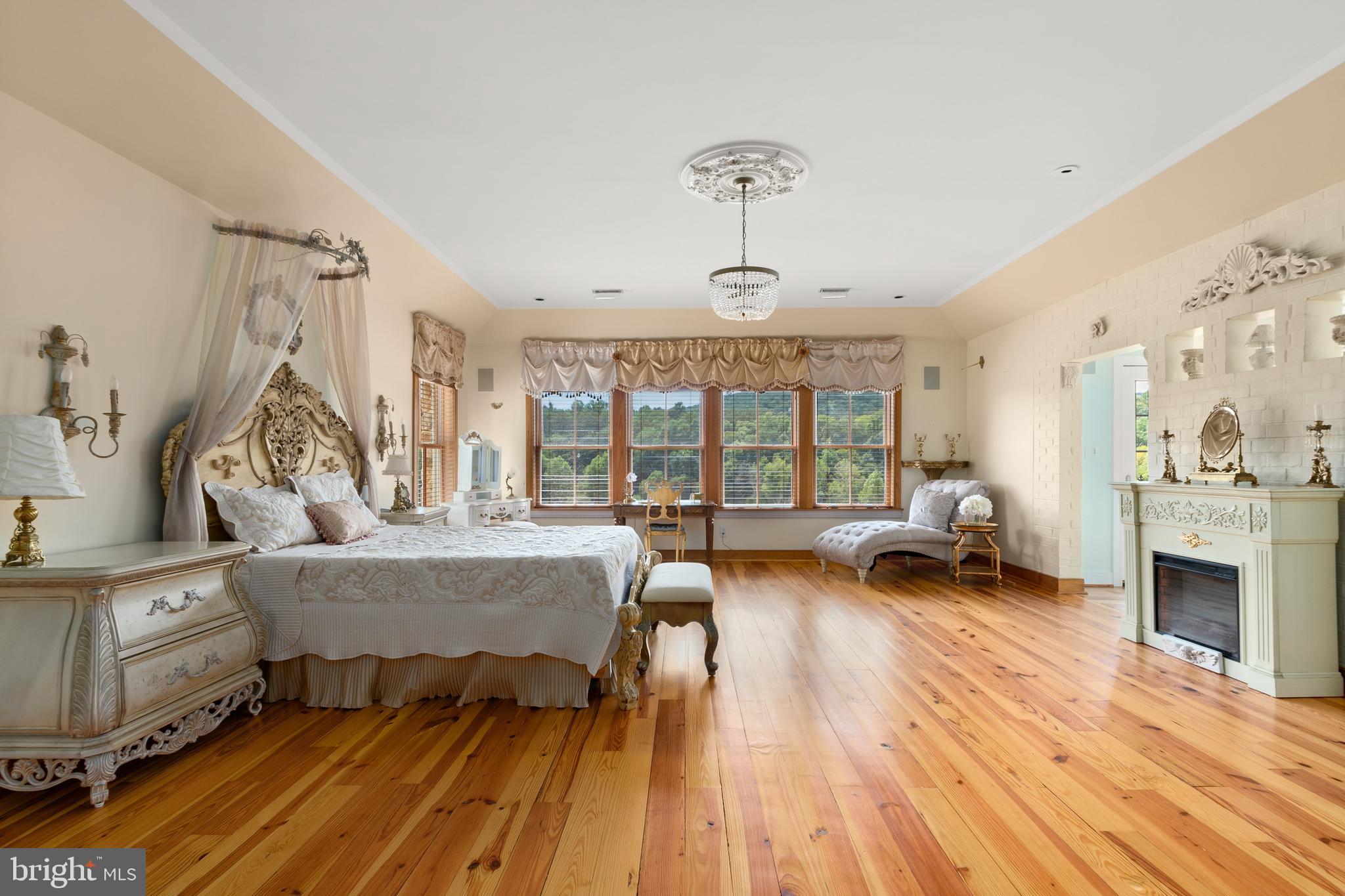 2220 Thurston Road Frederick, MD 21704 - Photo 51 of 139 Primary Suite