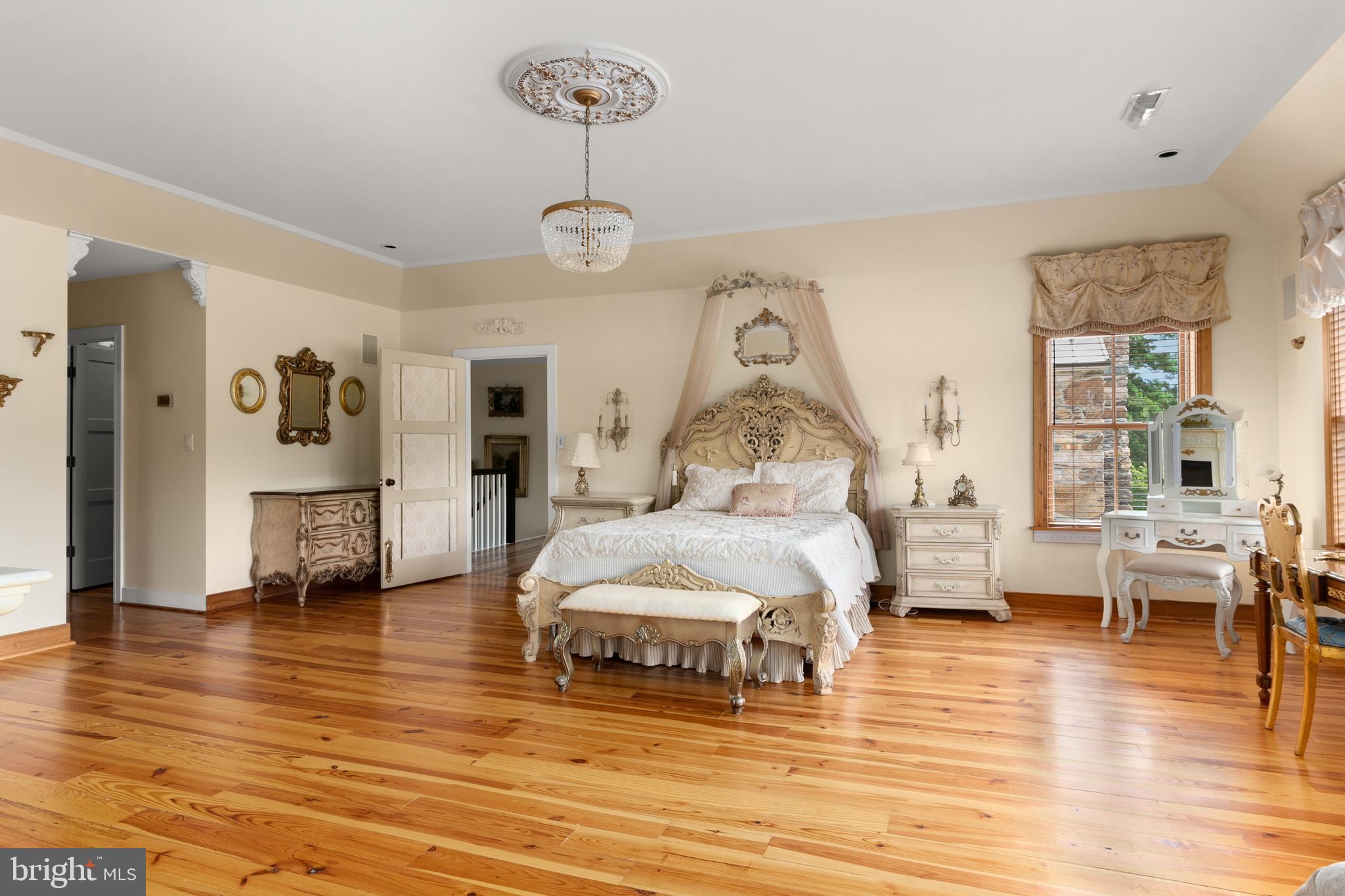 2220 Thurston Road Frederick, MD 21704 - Photo 55 of 139 Primary Suite