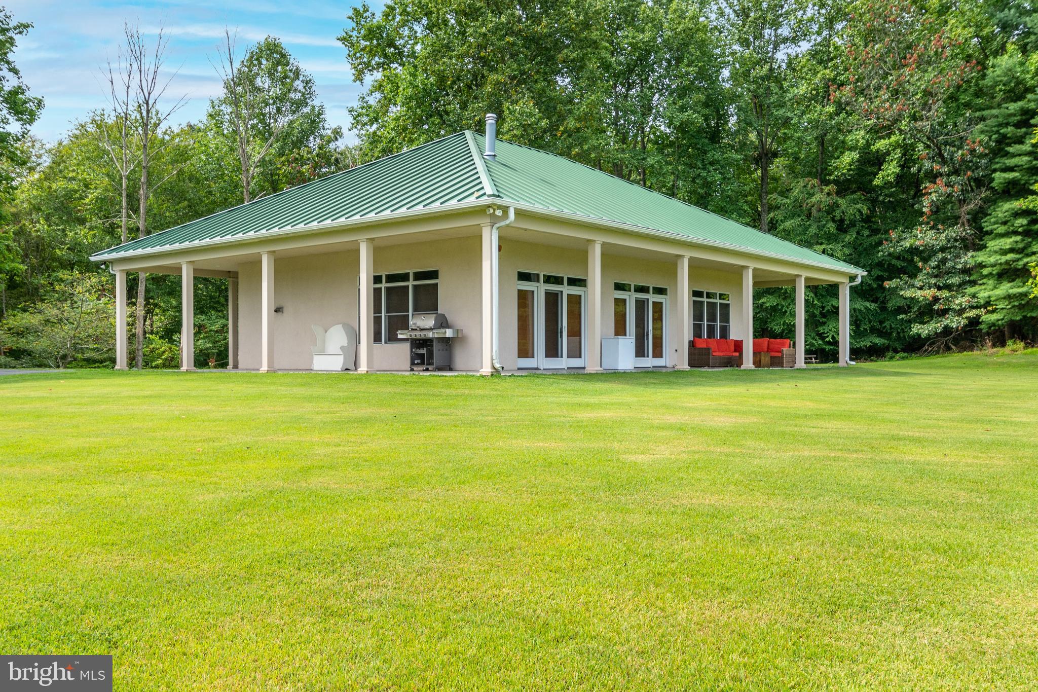 2220 Thurston Road Frederick, MD 21704 - Photo 7 of 139 Guest House