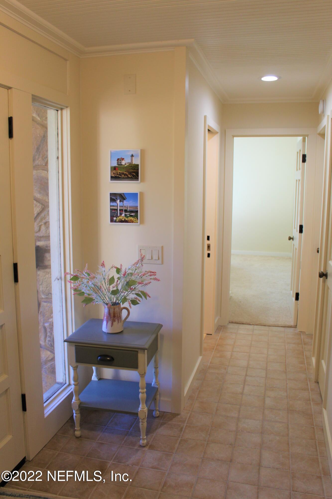 6535 Ferber Road Jacksonville, FL 32277 - Photo 25 of 82 foyer