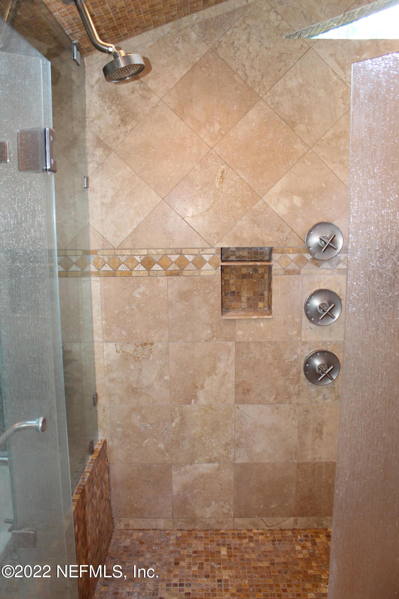 6535 Ferber Road Jacksonville, FL 32277 - Photo 40 of 82 Master Bath