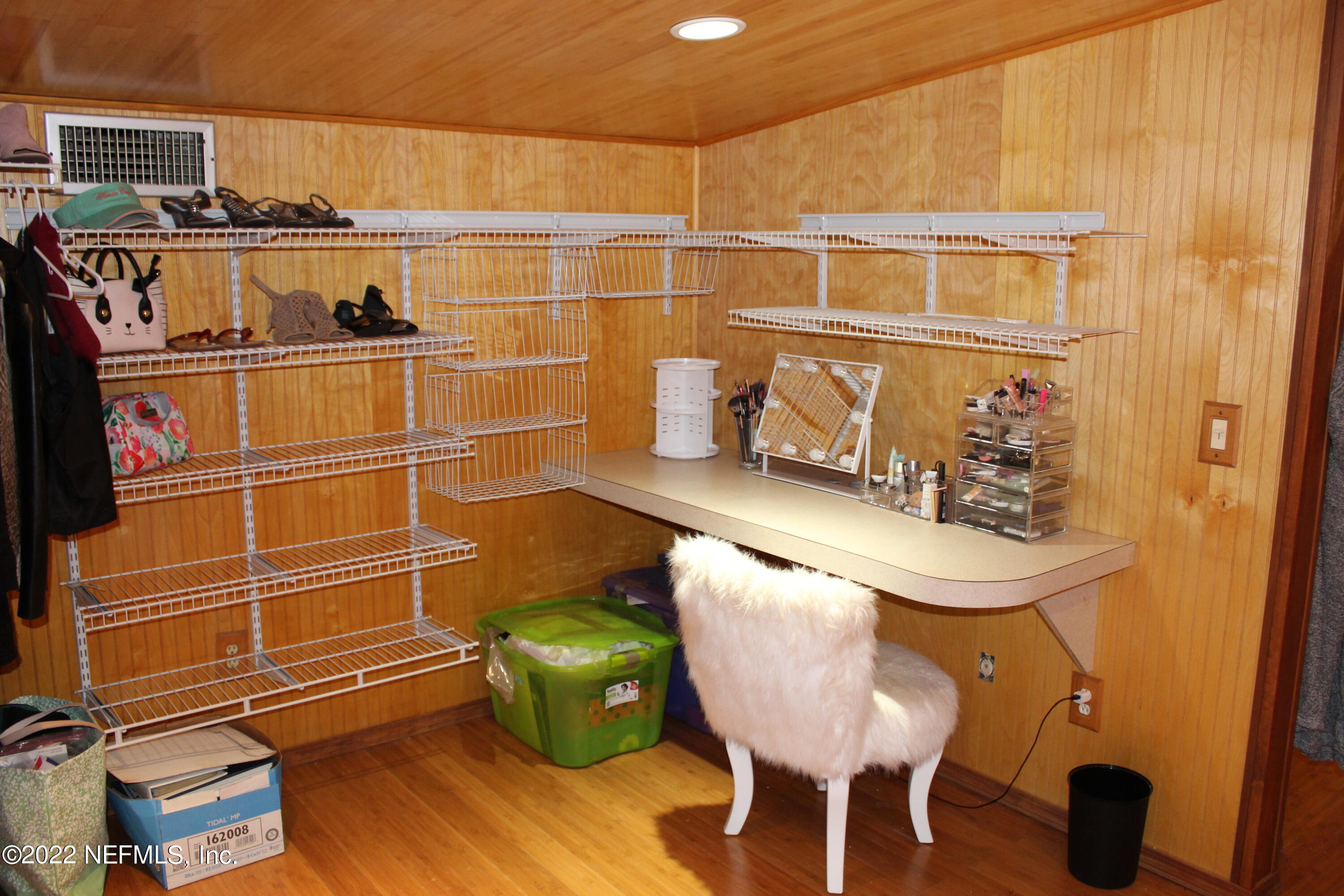 6535 Ferber Road Jacksonville, FL 32277 - Photo 59 of 82 Master Walk in closet