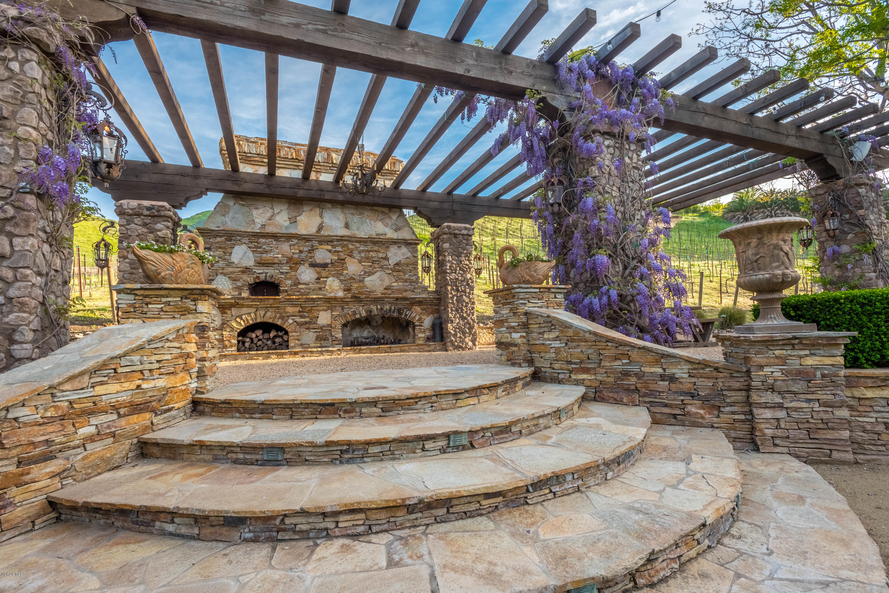 1735 Pancho Road Camarillo, CA 93012 - Photo 47 of 70 1735PanchoRd 56