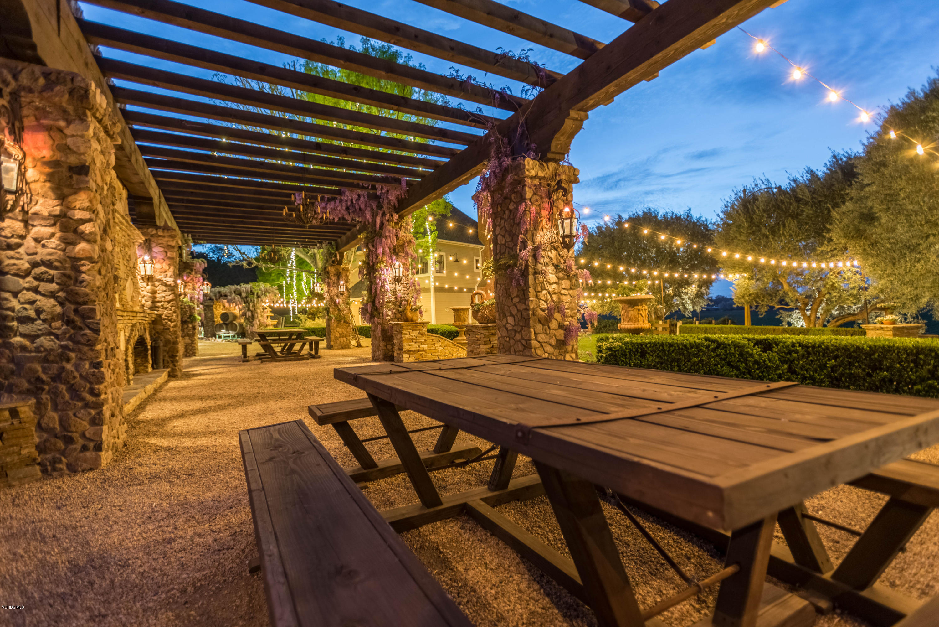 1735 Pancho Road Camarillo, CA 93012 - Photo 64 of 70 a view of a patio with a table chairs and a table