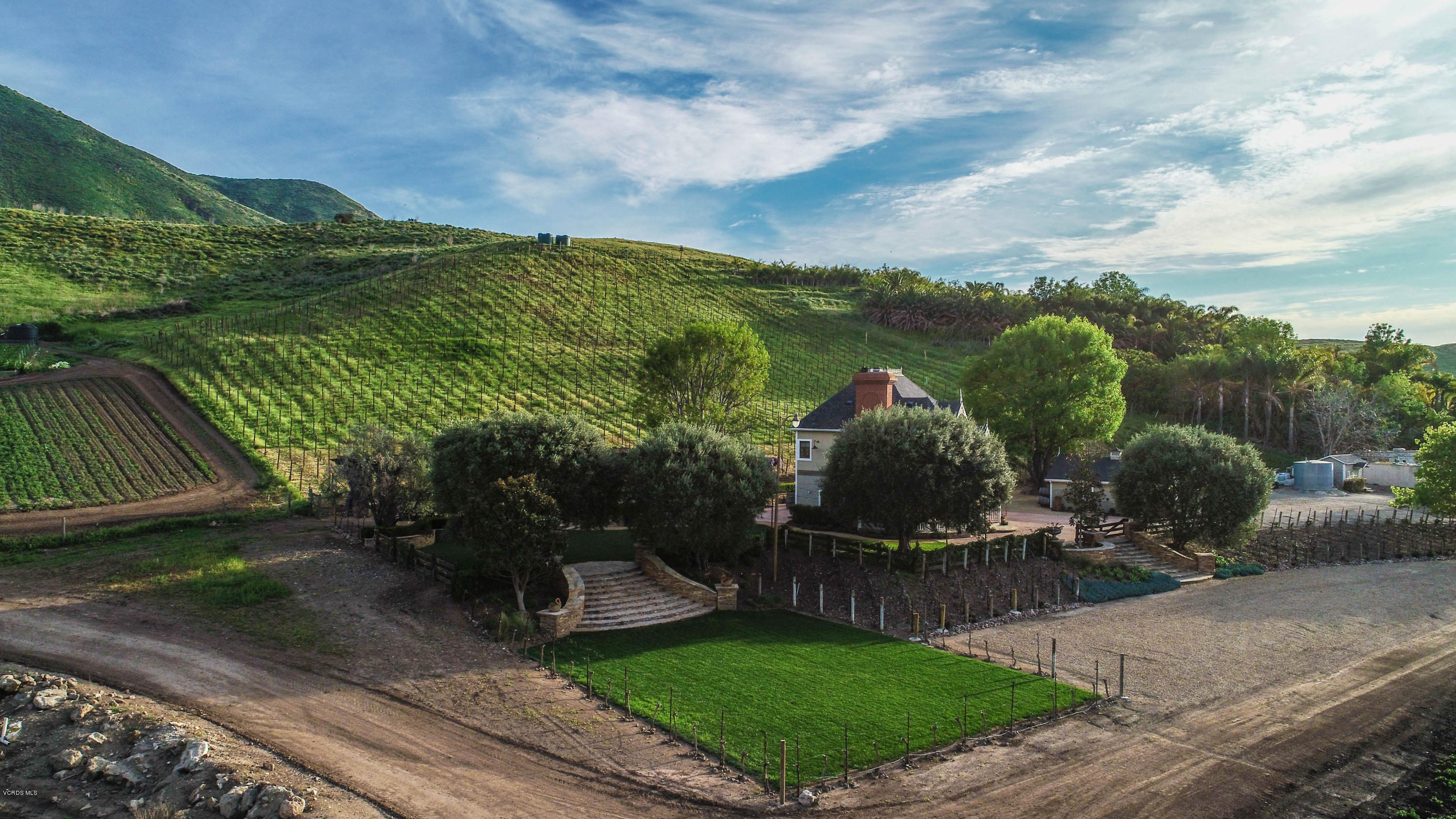 1735 Pancho Road Camarillo, CA 93012 - Photo 68 of 70 a view of a garden with an outdoor space