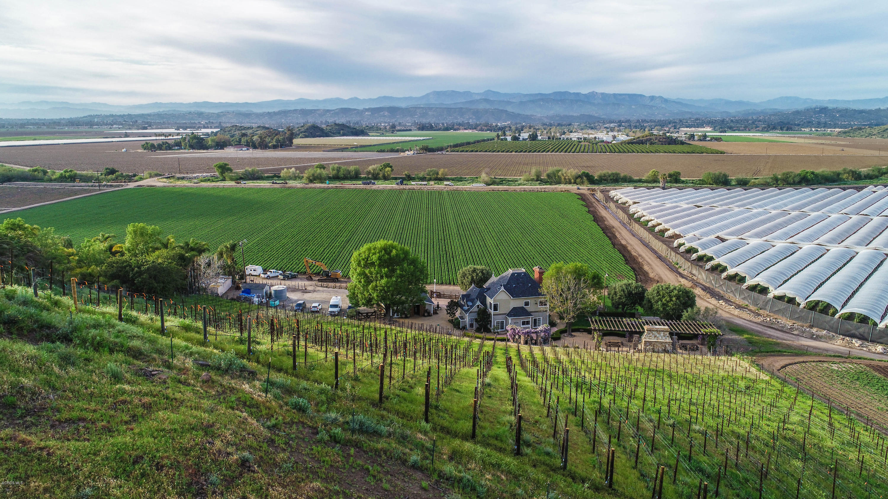 1735 Pancho Road Camarillo, CA 93012 - Photo 69 of 70 a view of a city from a lake