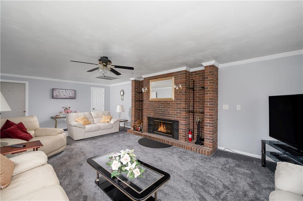1109 Middle Road Glenshaw, PA 15116 - Photo 11 of 24 Gallery Image 11