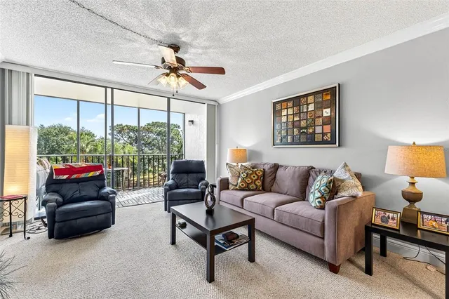 $219,000 | 800 Cove Cay Drive, Unit 4D, Clearwater, FL 33760