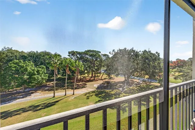 $219,000 | 800 Cove Cay Drive, Unit 4D, Clearwater, FL 33760