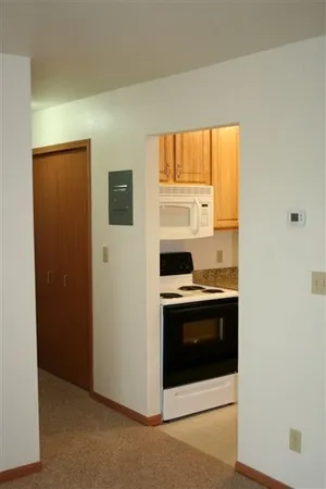 $668 | 1708 Meridian Street, Sault Ste. Marie, MI 49783