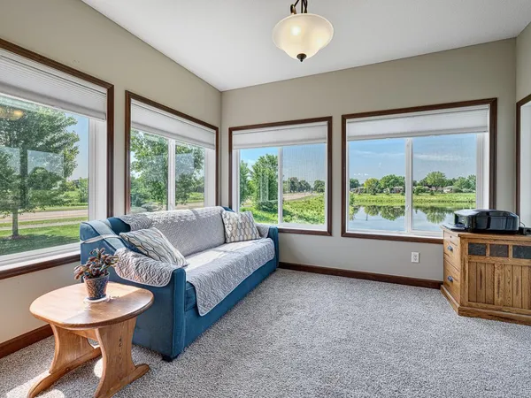 $625,000 | 6024 158th Street West, Apple Valley, MN 55124