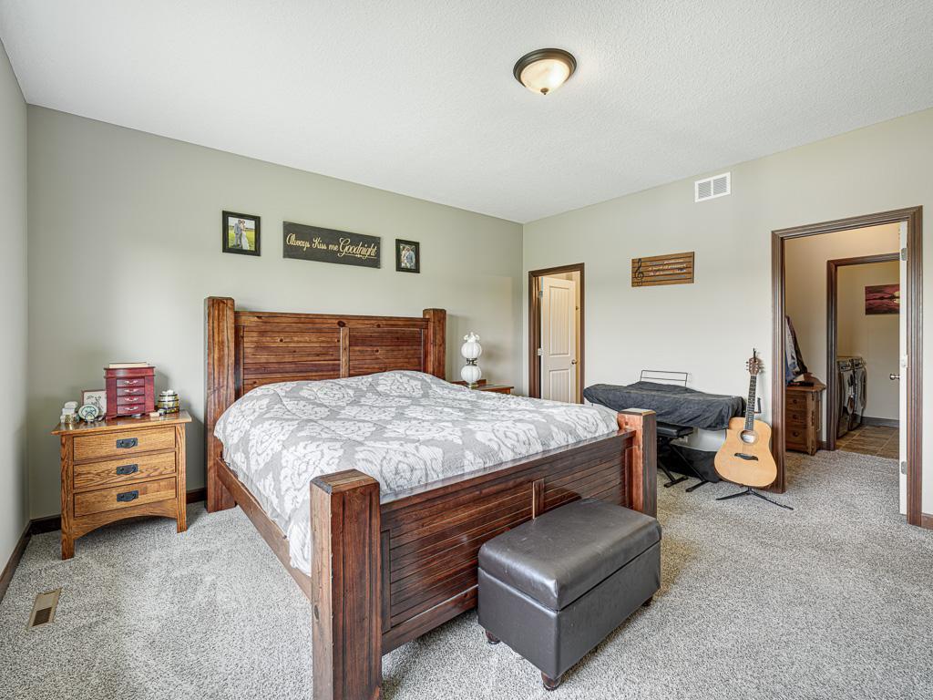 6024 158th Street West Apple Valley, MN 55124 - Photo 14 of 28