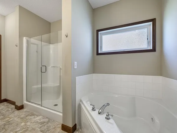 $625,000 | 6024 158th Street West, Apple Valley, MN 55124