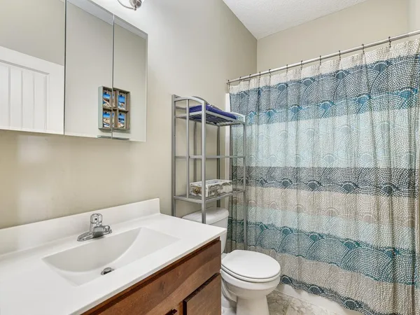 $625,000 | 6024 158th Street West, Apple Valley, MN 55124