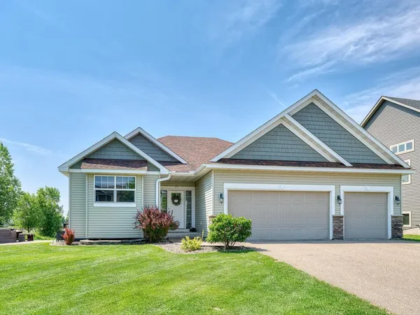 $625,000 | 6024 158th Street West, Apple Valley, MN 55124