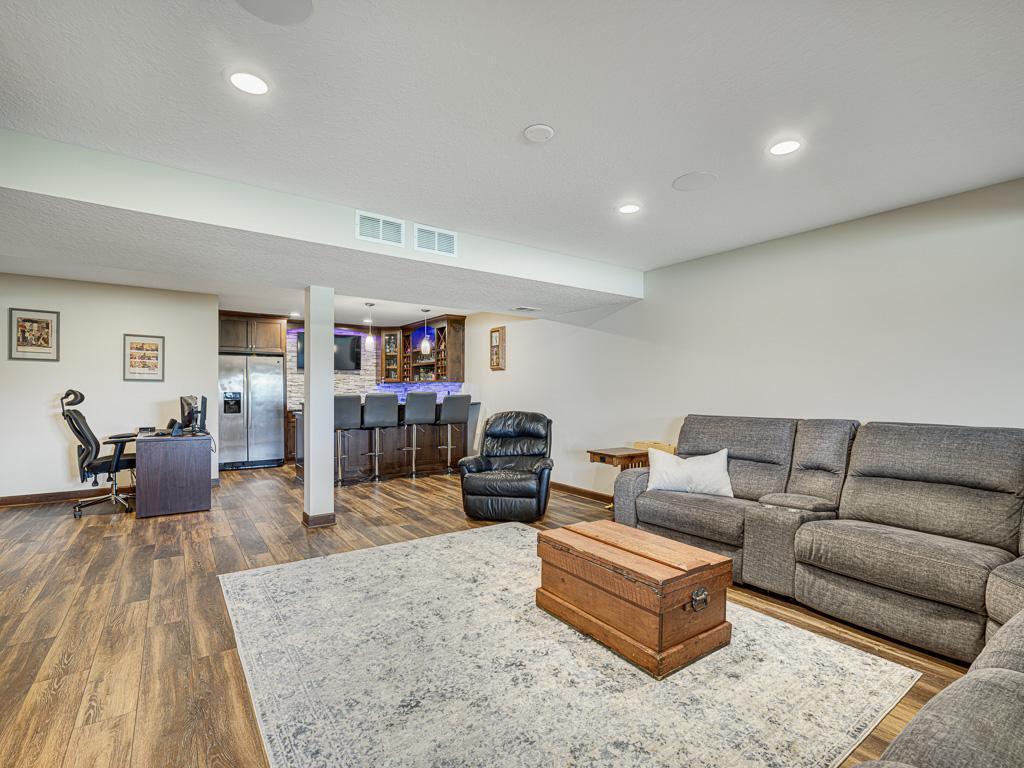 6024 158th Street West Apple Valley, MN 55124 - Photo 22 of 28