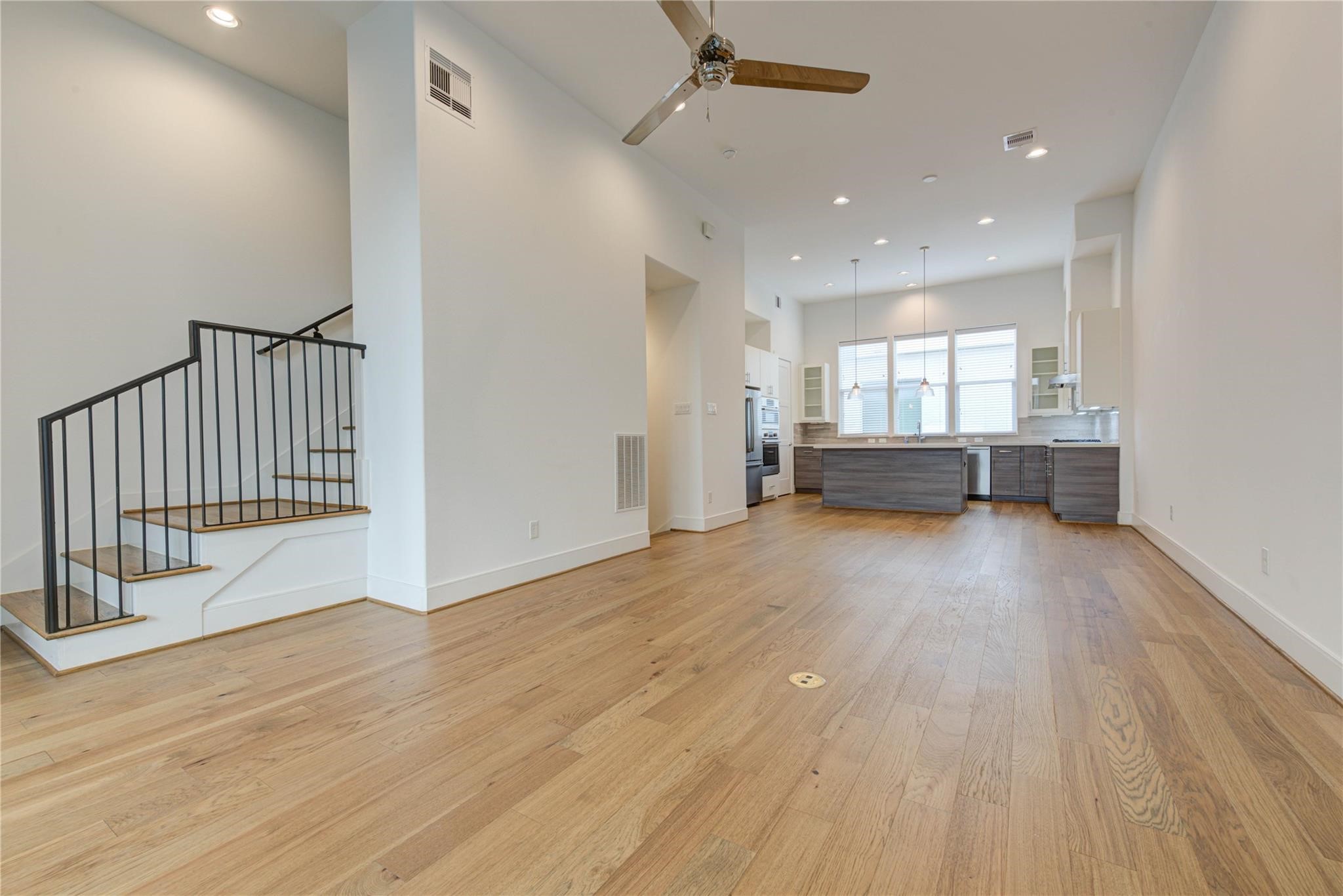 2622 Rusk Street Houston, TX 77003 - Photo 8 of 22 Gallery Image 8