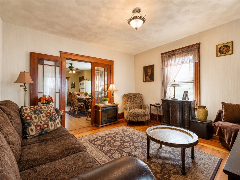 13 Cameron Street Pawtucket, RI 02861 - Photo 10 of 31