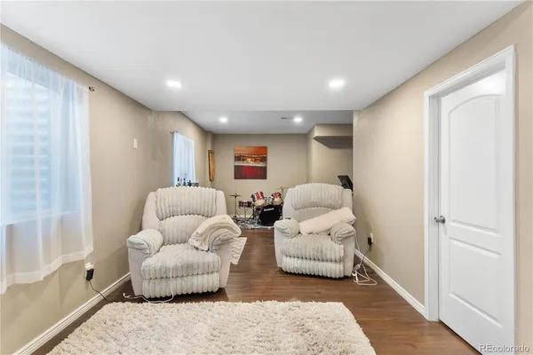 $575,000 | 6271 North Genoa Way, Aurora, CO 80019