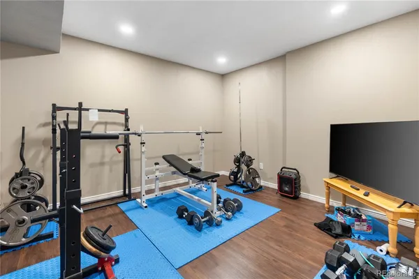 $575,000 | 6271 North Genoa Way, Aurora, CO 80019