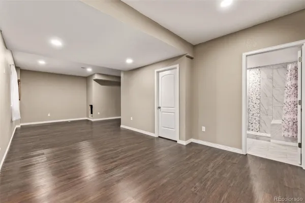 $575,000 | 6271 North Genoa Way, Aurora, CO 80019