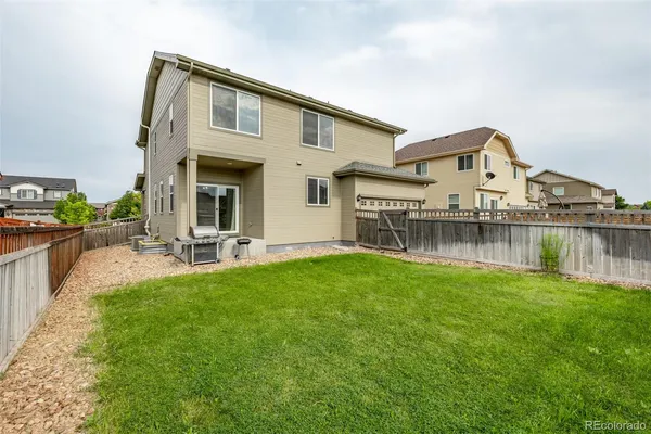 $575,000 | 6271 North Genoa Way, Aurora, CO 80019